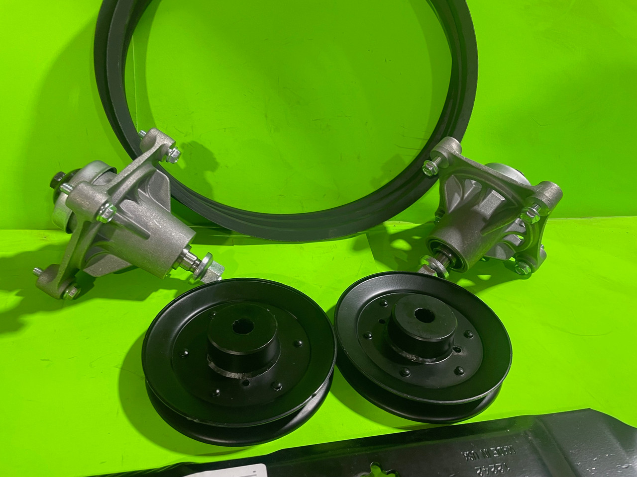 Deck Rebuild Kit Blade Spindle Belt for Husqvarna 46 Inch RZ4623 Z246 RZ4619