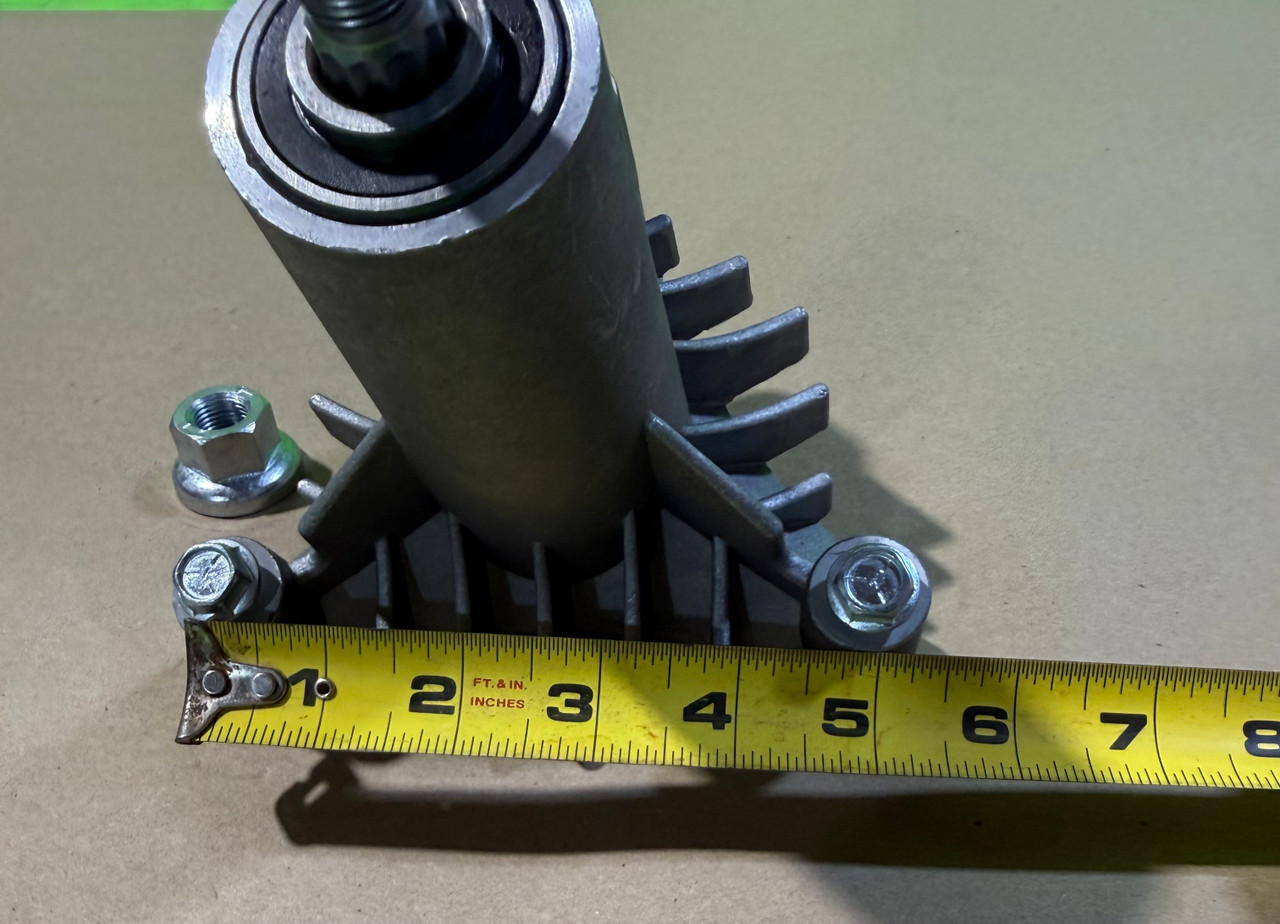 NEW AYP LR120 3-Post Spindle Assy Replaces 130794 532130794 137641 137645 165579 NEW AYP LR120 3-Post Spindle Assy Replaces 130794 532130794 137641 137645 165579