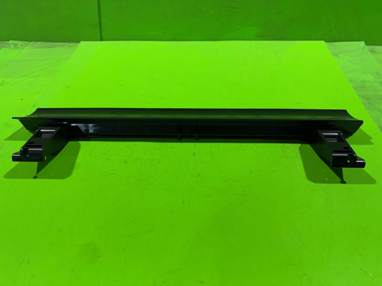 Scraper Bar Fits Toro 108-4884 133-5585 fits Power Clear Series and Quick Clear