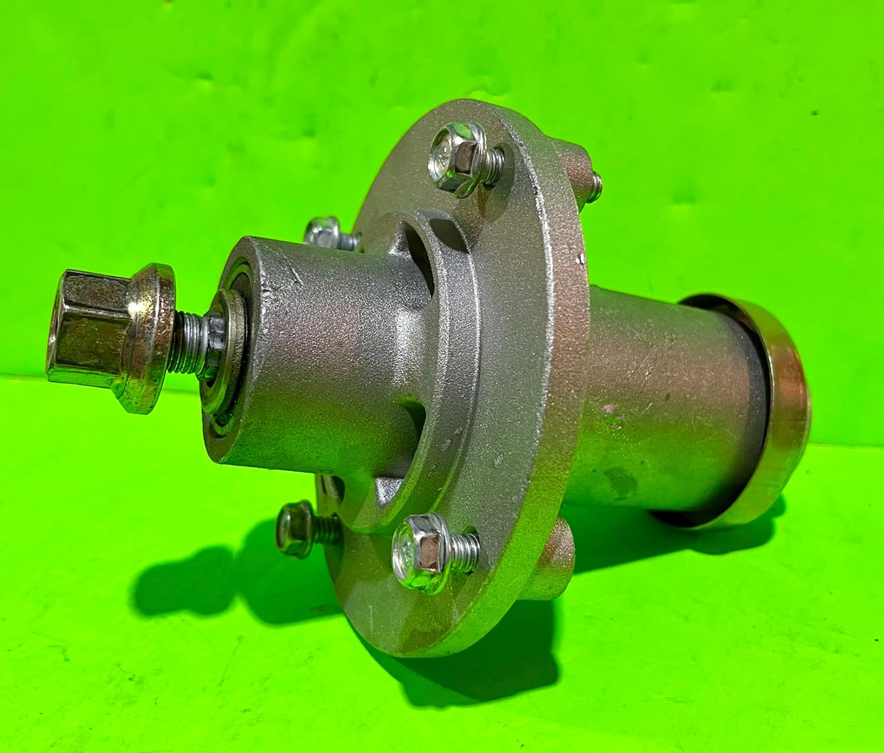 Husqvarna Mower Spindle Assembly - Part #539112170