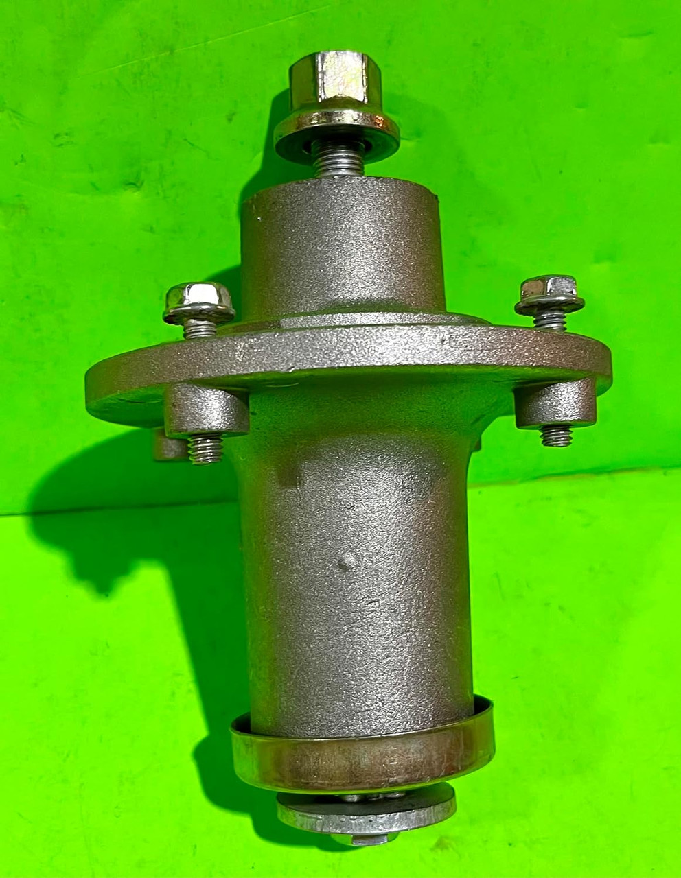 Husqvarna Mower Spindle Assembly - Part #539112170