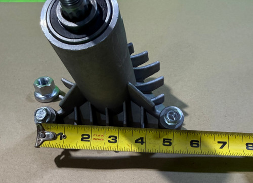 NEW Poulan Pro PRGT22542 3-Post Spindle Assy 130794 532130794 137641 137645 NEW Poulan Pro PRGT22542 3-Post Spindle Assy 130794 532130794 137641 137645