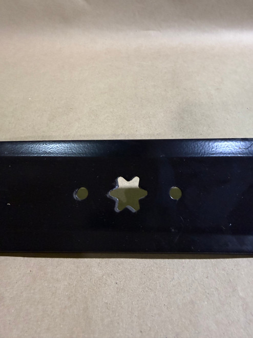 NEW Yard Machines Spindle & Blade Kit 17.5/42 42" Tractor 918-06991 942-04308 NEW Yard Machines Spindle & Blade Kit 17.5/42 42" Tractor 918-06991 942-04308