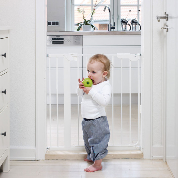 no trip pressure stair gate