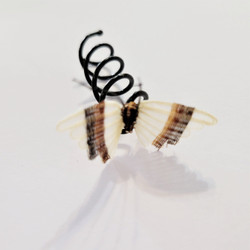  Fair trade dyed and woven crin horse hair butterfly hair pin from Chile 