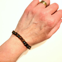Fair trade skinny beaded bracelet from Guatemala