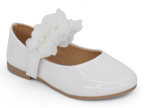 GIRL WHITE PAT FLWR STRP FLAT