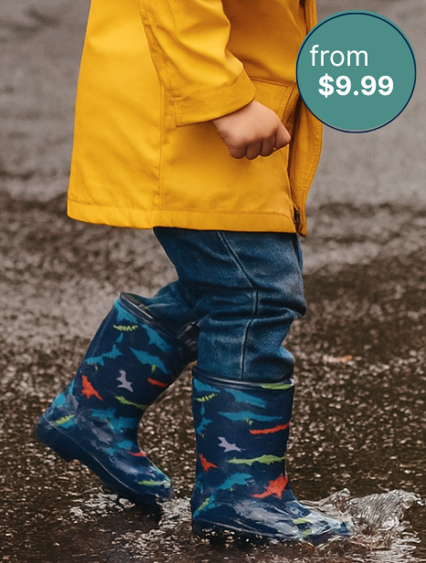 Men's loafers on the payvement