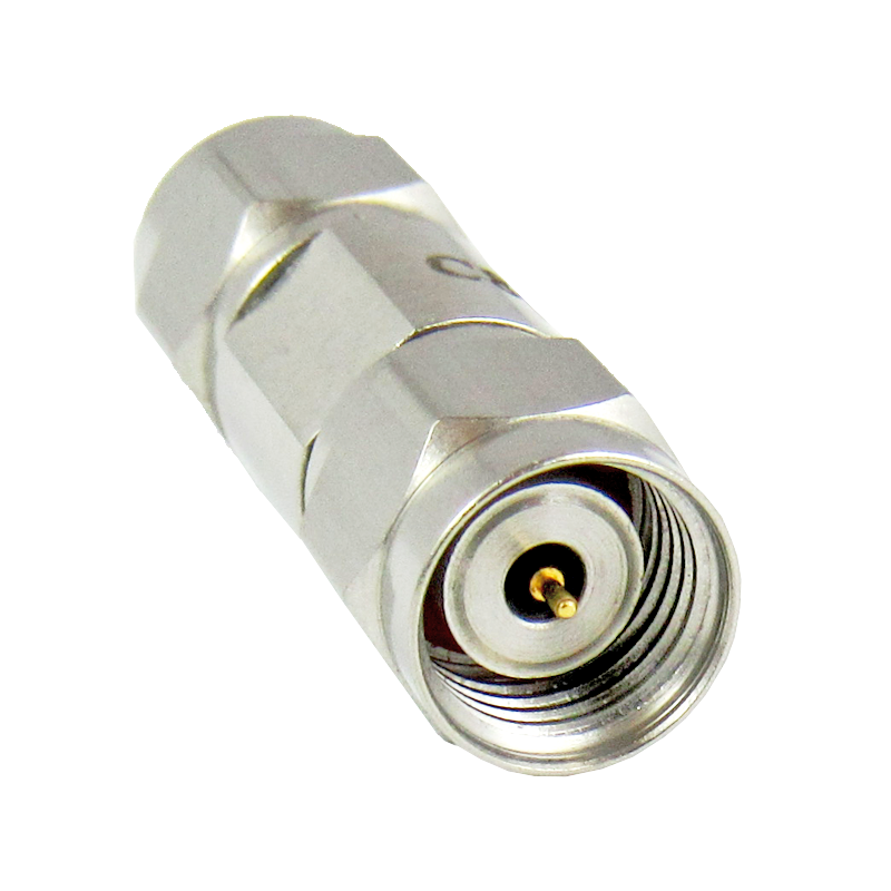 C8085   1.85mm Adapter Male to Male VSWR 1.35max 0-67Ghz Clearance
