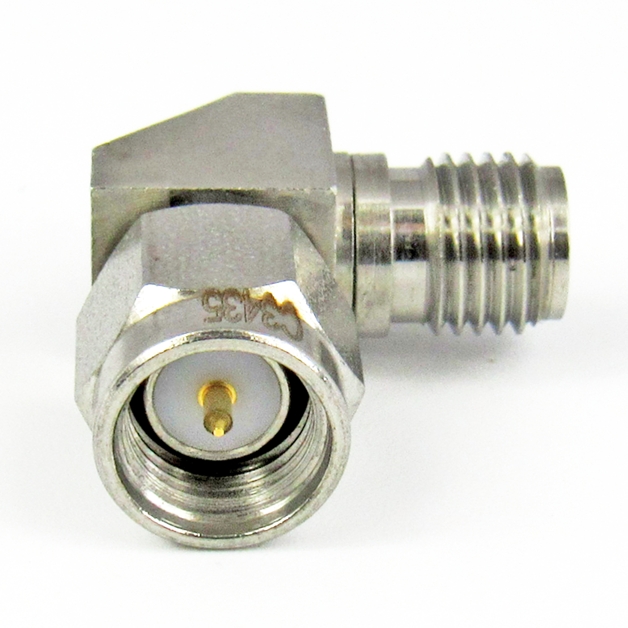C3435 SMA Right Angle Adapter M/F 27Ghz VSWR 1.20  S Steel Clearance