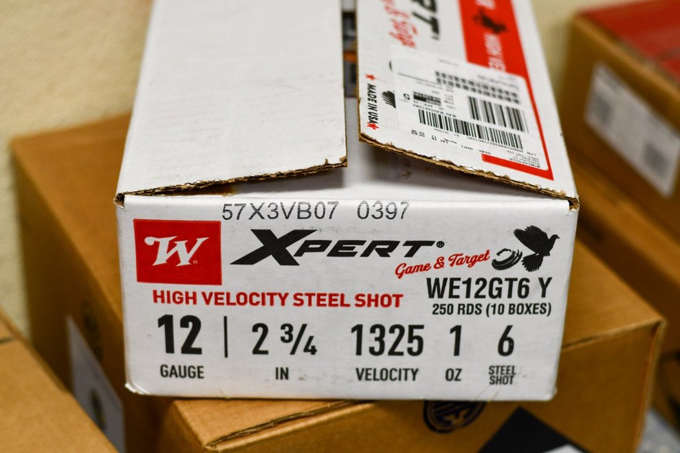 Winchester Ammo WE12GT6 Super X Game & Target 12 Gauge 2.75" 1 oz 6 Shot 1325 FPS 250 Case - 020892018976
