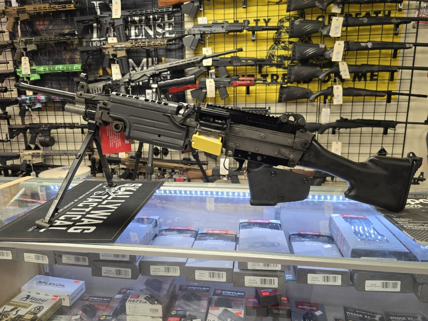 FN 46100169CA M249S  5.56x45mm NATO 18.50" Barre 10+1 Mag Or 10rd Belt Capacity, Black  Fixed Hydraulic Buffer Stock, Non-Slip Buttplate, Optics Ready CA Approved Featurless - 845737015077