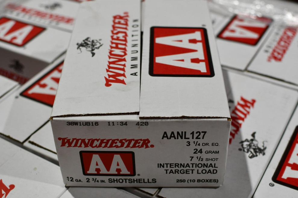 Winchester Ammo AANL127 AA Target Loads 12 Gauge 2.75" 7/8 oz 1325 FPS 7.5 Shot 250 Case - 020892009868