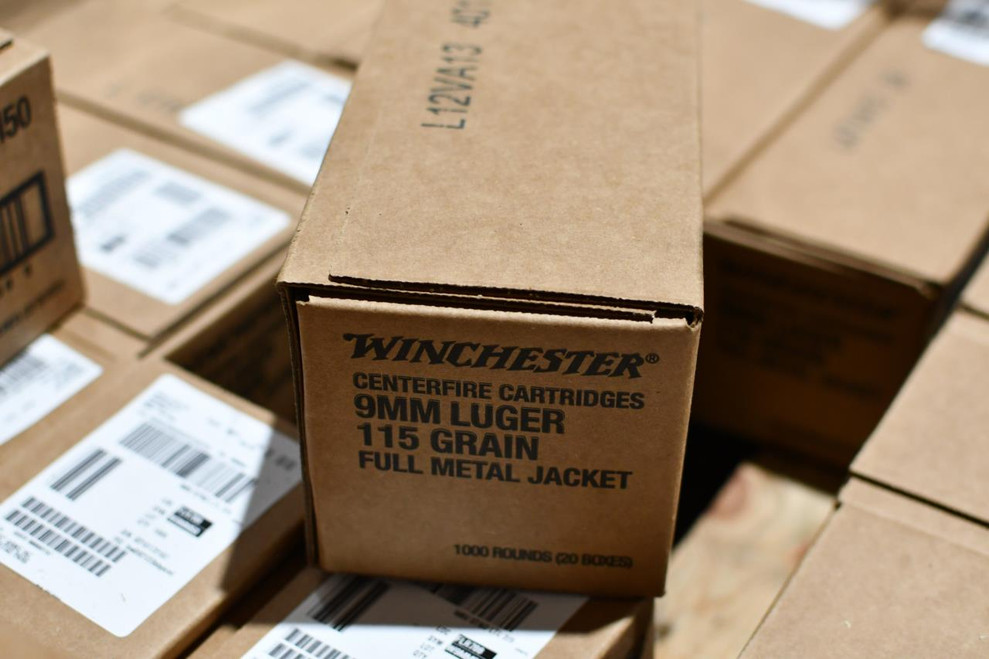 Winchester W9MM50 9mm 115gr 1000rd Case - 400000198149