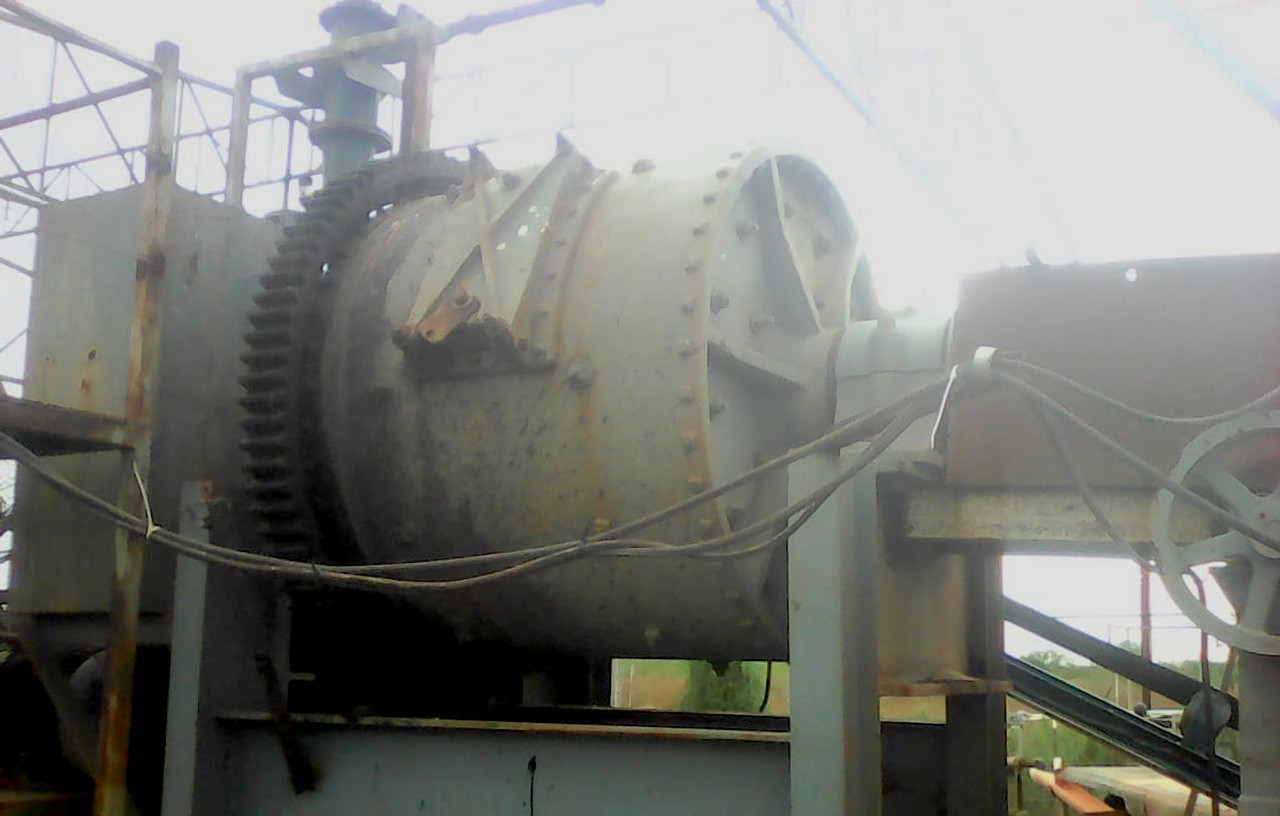40 Tpd Gold Plant With Crush Grind Gravity And Processing Circuits Plus Lab