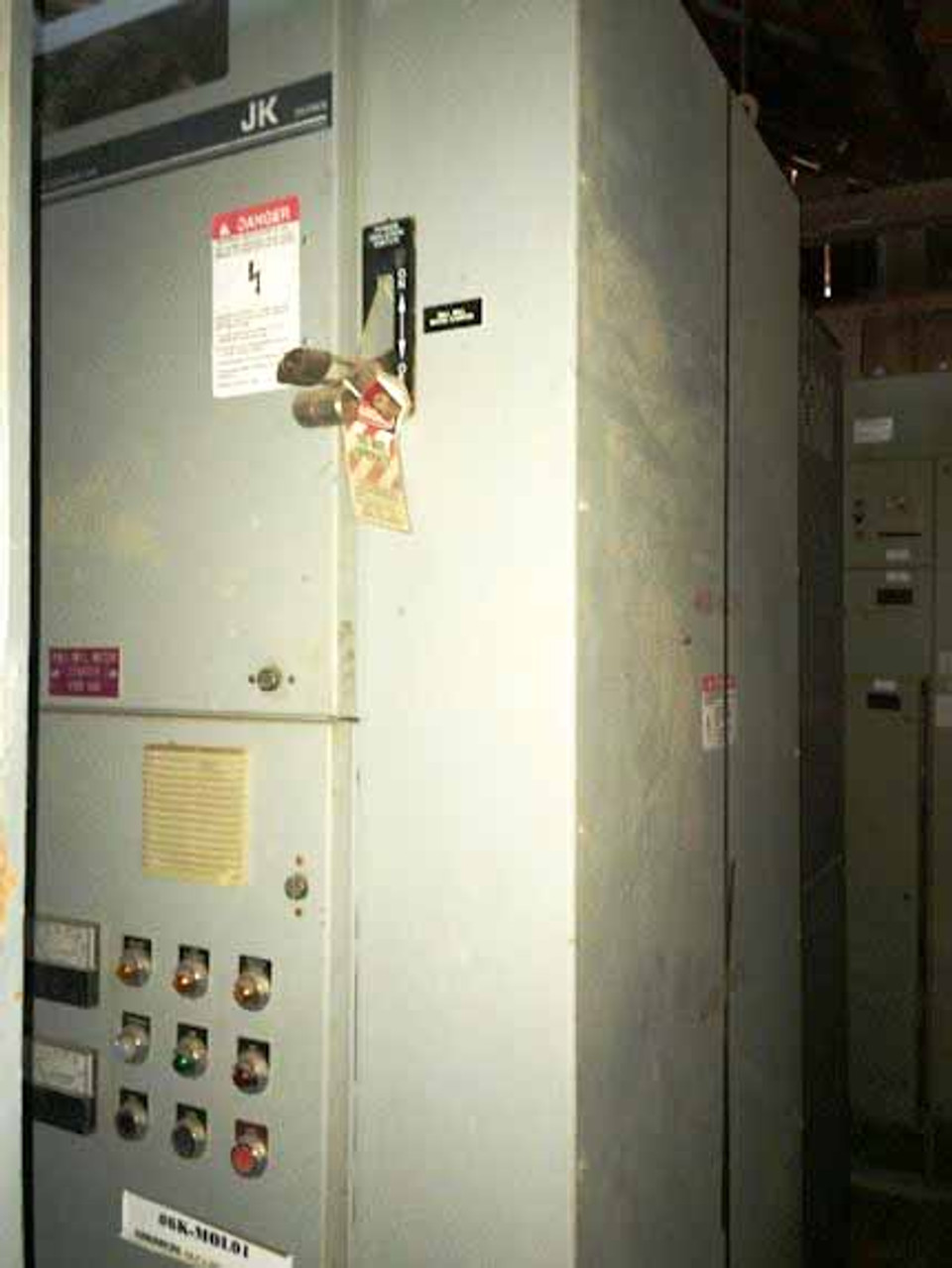 Starter for a Synchronous Motor