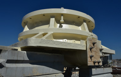 62 x 75 in MKII Svedala Metso Superior Gyratory Crusher