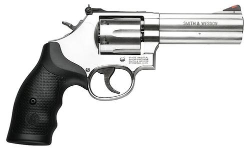 Smith & Wesson Model 686 Distinguished Combat 357 Mag, 4" Barrel, SS, White Outline/Red Ramp Sights