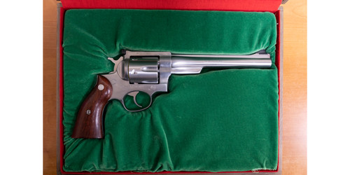Ruger Redhawk *New In Box* .44 Magnum, 7.5" Barrel, Custom Case, Stainless, 6rd