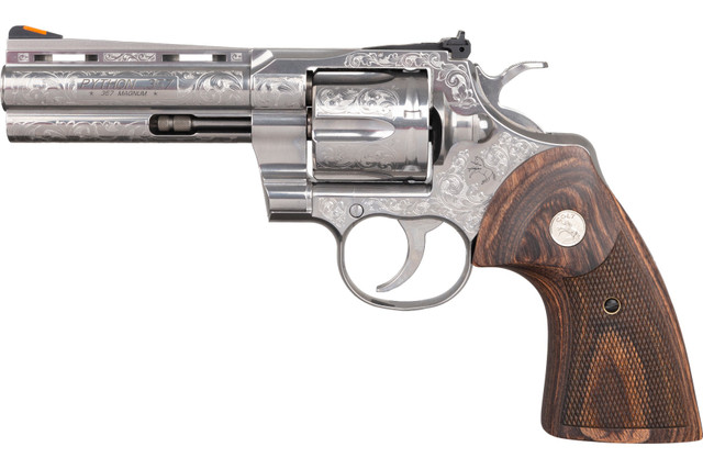 Colt Python Engraved .357 Mag, 4.25'' Barrel,  Stainless Steel, Walnut Wood Grip, 6rd