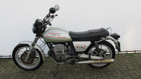 In Onderdelen: Moto Guzzi V35 II 1986 70.199Km