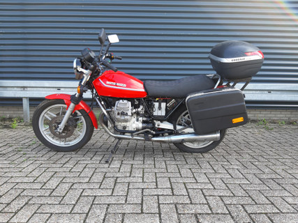 In Onderdelen: Moto Guzzi V65 1989 82.403Km