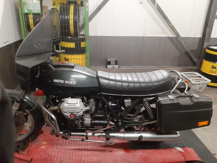 In Onderdelen: Moto Guzzi SP 1000 1979 173.726Km