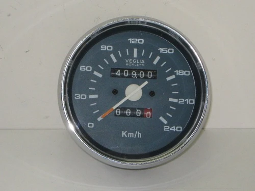 https://artimages.motor2k.nl/s1540370442/a8798-1-2.jpg
