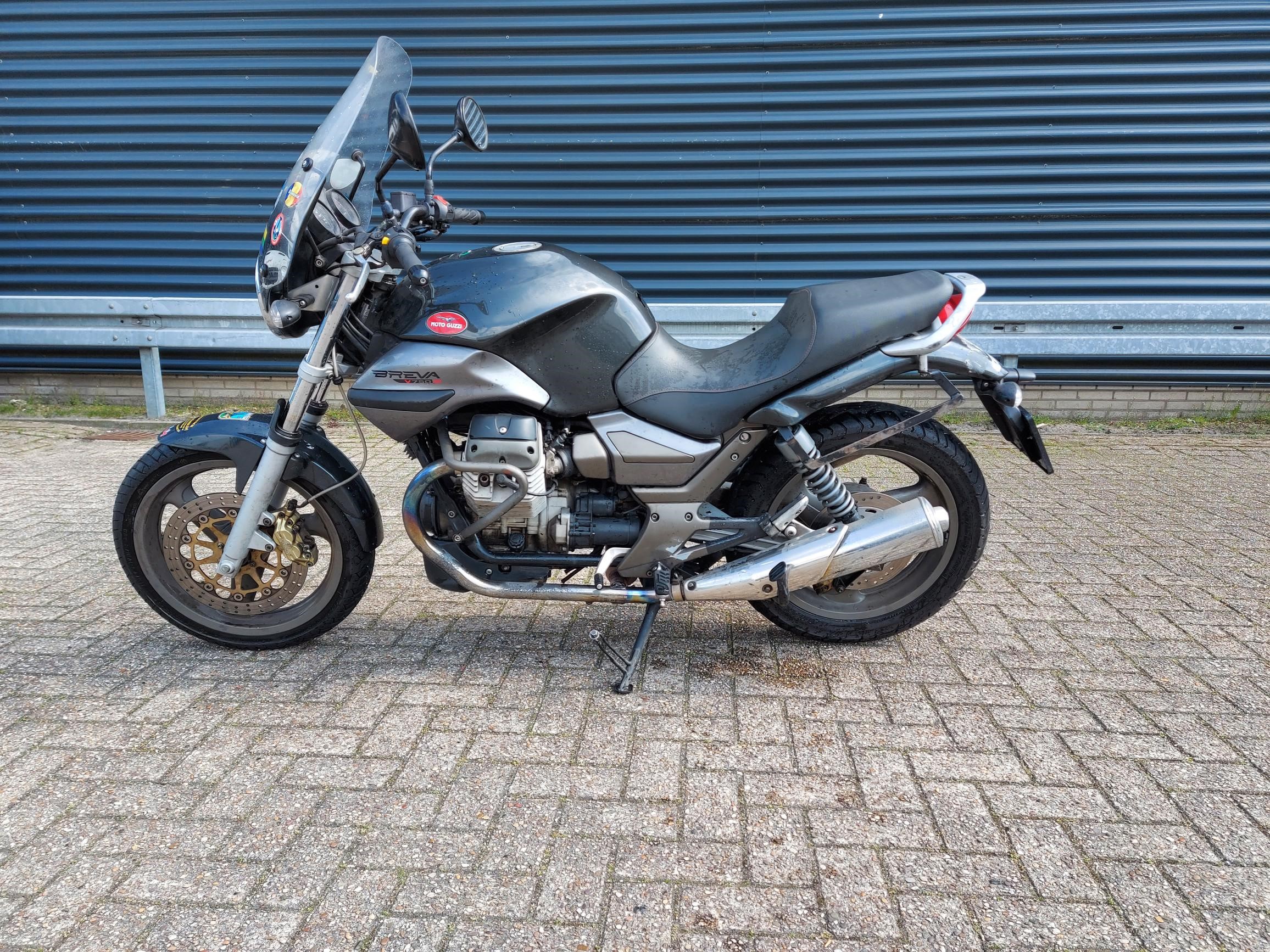 In Onderdelen: Moto Guzzi Breva 750 2003 69.473Km