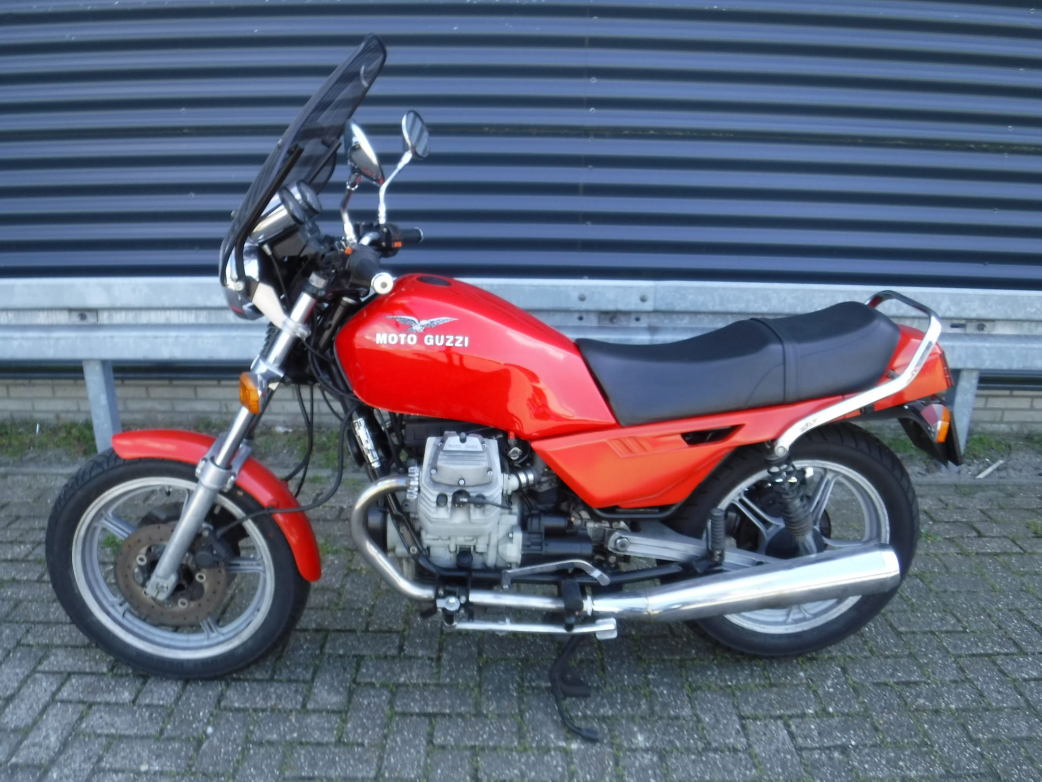 In Onderdelen: Moto Guzzi Strada 750 1994 25.103Km In Onderdelen: Moto Guzzi Strada 750 1994 25.103Km