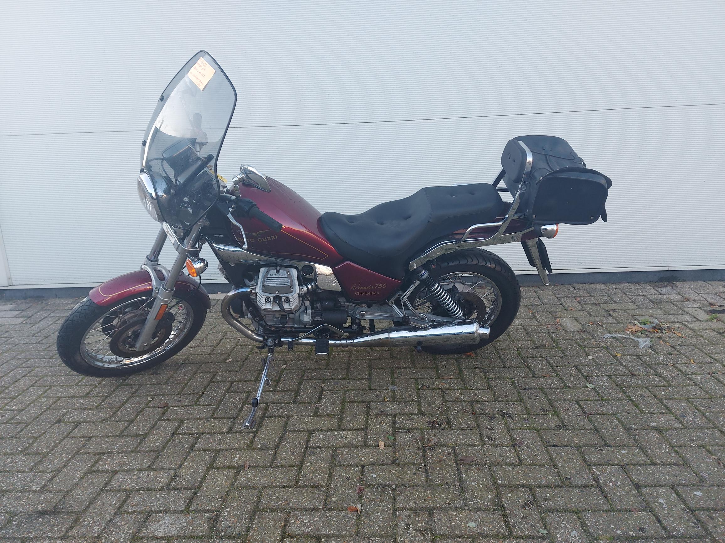 In Onderdelen: Moto Guzzi Nevada 750 Club 1998 47.864Km