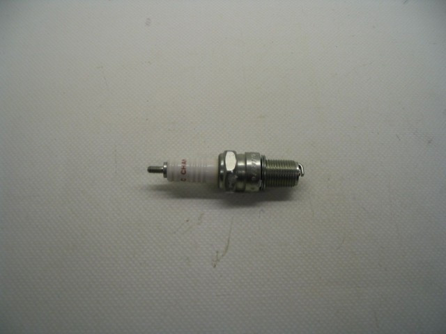MOTO GUZZI Zündkerze 250 ts br7es GU25717025 Spark plug 250 ts