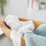 Gauze Sponge McKesson Cotton 12-Ply 2 X 2 Inch Square NonSterile 12222000 Case/8000 MS51-5K1 MCK BRAND 446038_CS