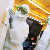 Kimtech Pure W4 Cleanroom Wipe 100 Count Bag 9 X 9 Inch NonSterile Disposable, 33390, Pack of 100