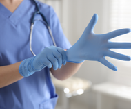 How to Choose the Right Gloves: Nitrile vs. Latex vs. Vinyl