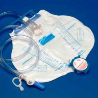 Urinary Drain Bag Dover™ Anti-Reflux Valve / Splashguard II® Drain Spout Sterile 2000 mL Vinyl 8206 Case of 20 8206 Dover™ 292266_CS