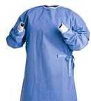 Non-Reinforced Surgical Gown with Towel AstoundSmall / Medium Blue Sterile AAMI Level 3 Disposable 9505 Case/20 48001 Cardinal 273632_CS