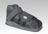 Post-Op Shoe APB™ Medium Unisex Black APQ2B Pack of 1 APQ2B APB™ 541615_EA