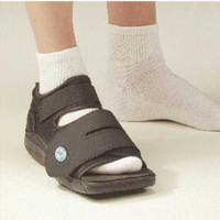 Post-Op Shoe Darby Darco® Med-Surg™ X-Large Male Black DS1016-16 Pack of 1 DS1016-16 Darby Darco® Med-Surg™ 620092_EA