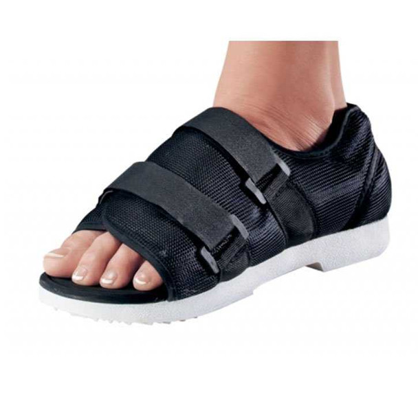 Cast Shoe ProCare Small Black Unisex 79-81143 Each/1 79-81143 DJ ORTHOPEDICS LLC 381662_EA