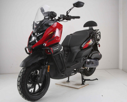 Vitacci Tank Sport 200 EFI Scooter, (Gy6) 4-Stroke, Air Cooled, Alloy Rim