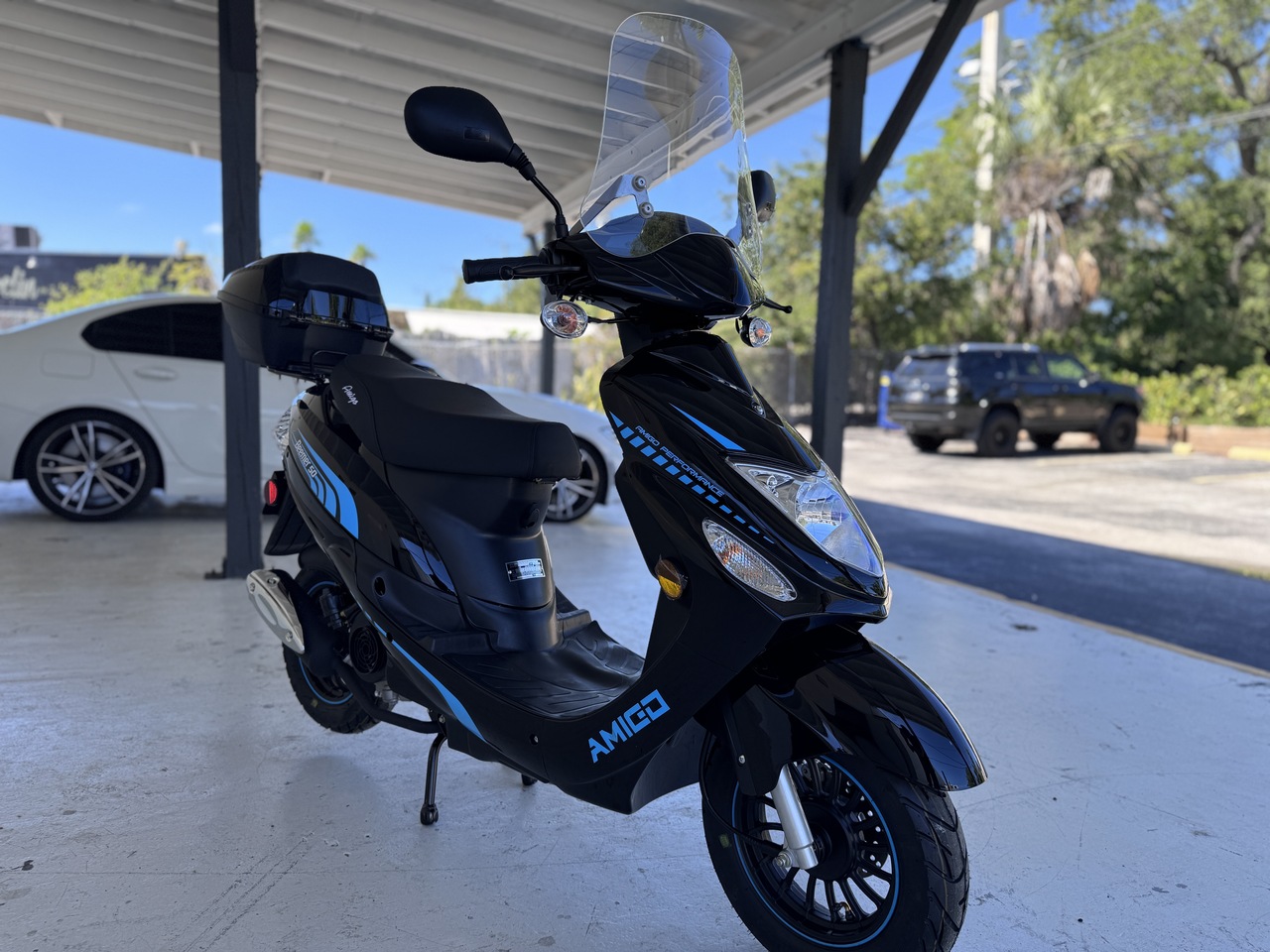 Amigo Beemer-50 FA 49cc Moped Scooter 4 Stroke Single Cylinder Ca Approved