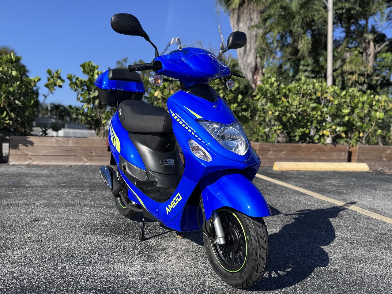 Amigo Beemer-50 FA 49cc Moped Scooter 4 Stroke Single Cylinder Ca Approved