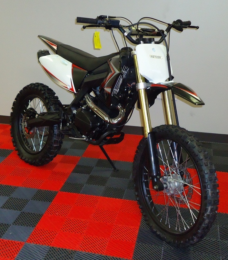 XMOTO HX250 250cc Manual Gas Dirt Bike - SPECIAL OFFERS ON SALE LIMITED TIME ONLY!!!