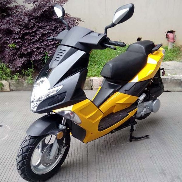 Roketa MC-140 150cc  Scooter, 4-Stroke, Single Cylinder, Air Cooled, Eletric /kick Start