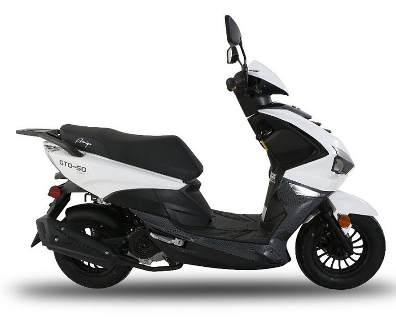 New Amigo GTO-150cc Scooter - White