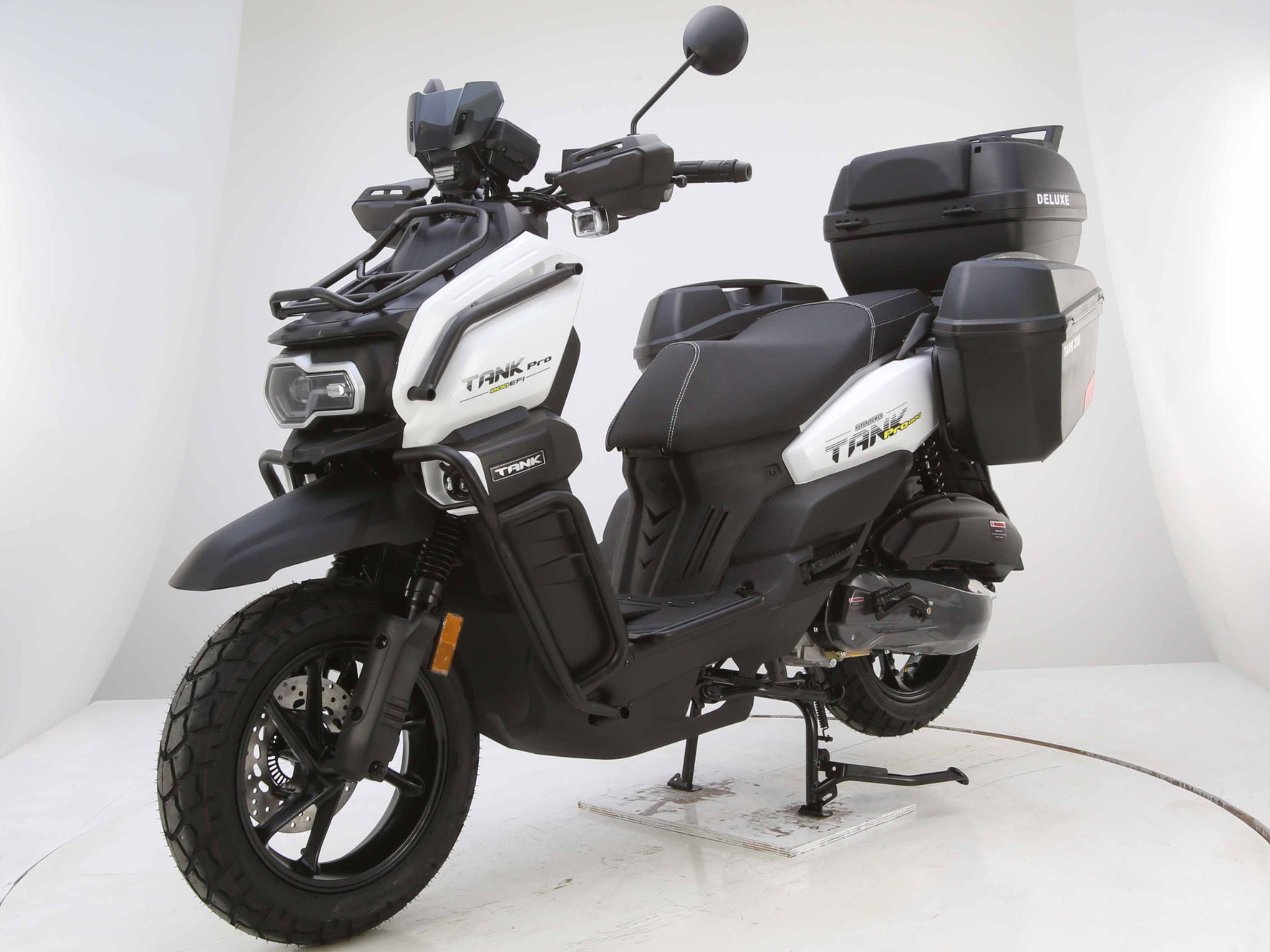 New Army-Style Tank 200 EFI Deluxe Scooter – Bigger Tires & Bluetooth - Fully Assembled and Tested