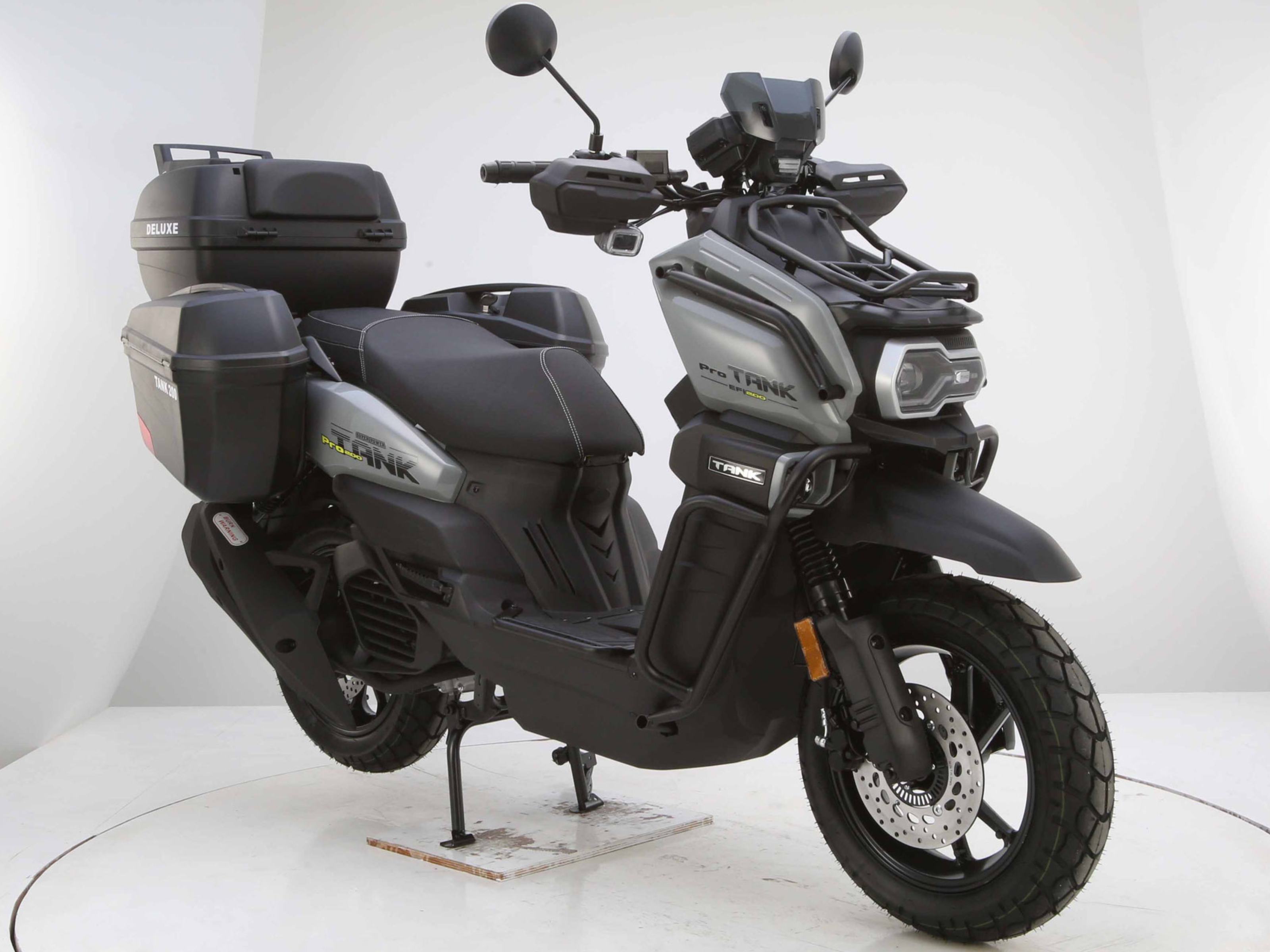 New Army-Style Tank 200 EFI Deluxe Scooter – Bigger Tires & Bluetooth - Fully Assembled and Tested