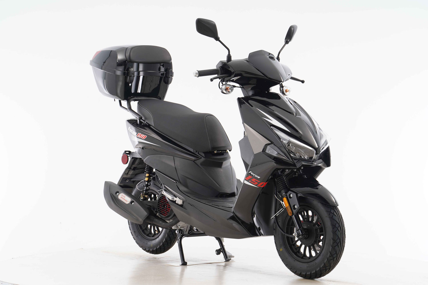 Vitacci FOCUS ST-150cc Scooter – 4-Stroke Engine, CVT Automatic, USB Port