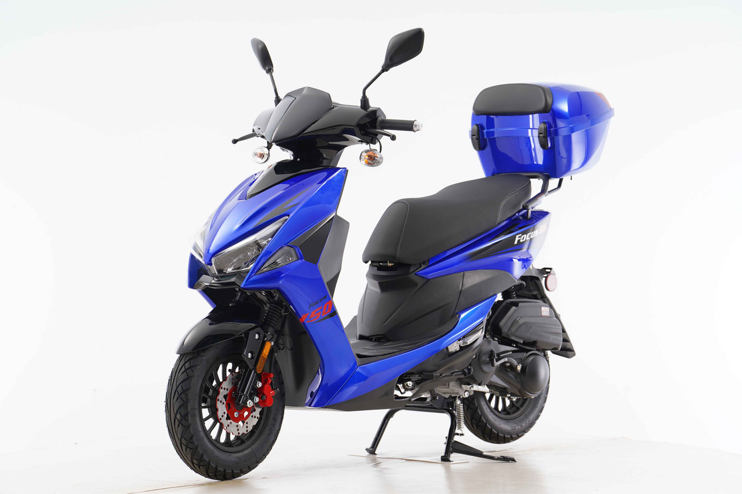 Vitacci FOCUS ST-150cc Scooter – 4-Stroke Engine, CVT Automatic, USB Port